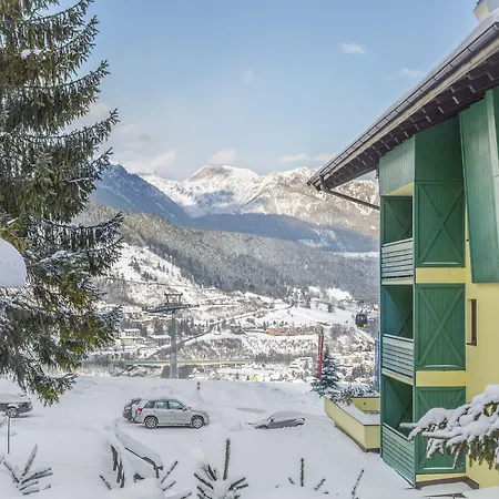 Апартаменты Alpine Club By Schladming-appartements